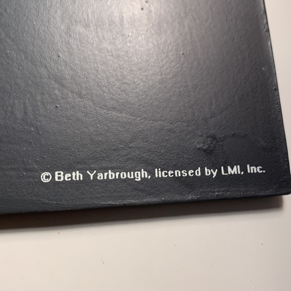 Let’s hear a Jingle for Mr. Kringle 🎅 🔔 Christmas decor - Picture 3 of 4